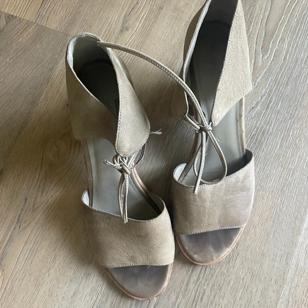 Eileen Fisher Women's Sandal Shoe Leather Ann Ankle Tie Gray 10 Resort